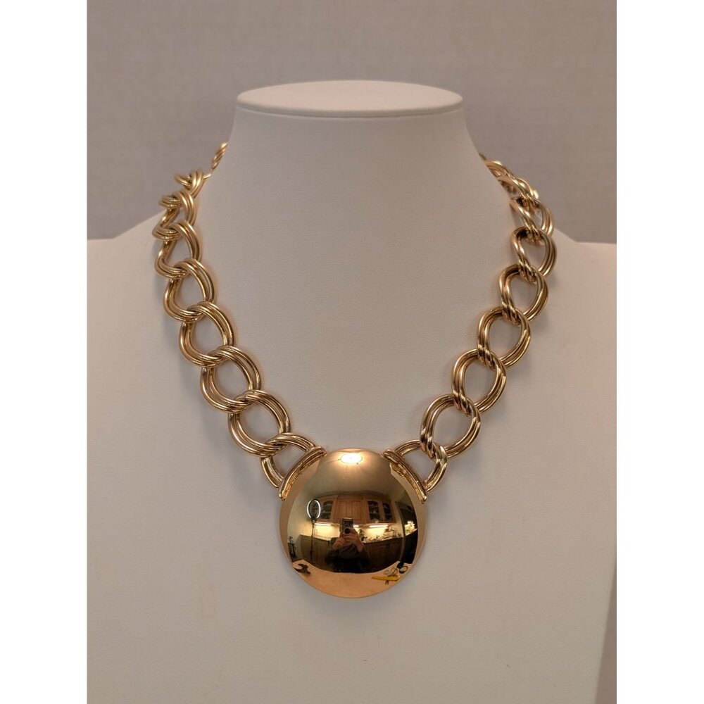 Napier Gold-Tone Chain Link Statement Necklace 16" Round Pendant Runway Jewelry